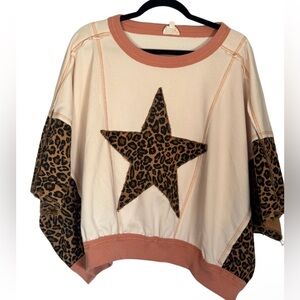 BIBI NWOT Oversized Cream Top Leopard Star Blush Rose Trim Size Small